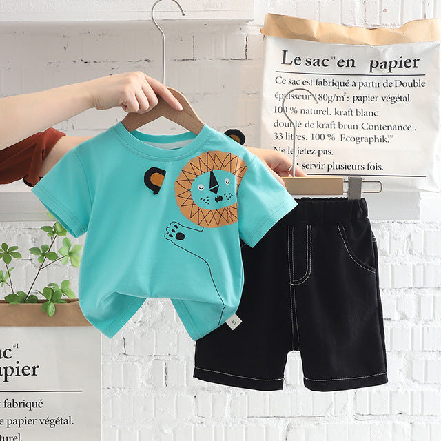 Accompany Cartoon Lion T-Shirt + Shorts