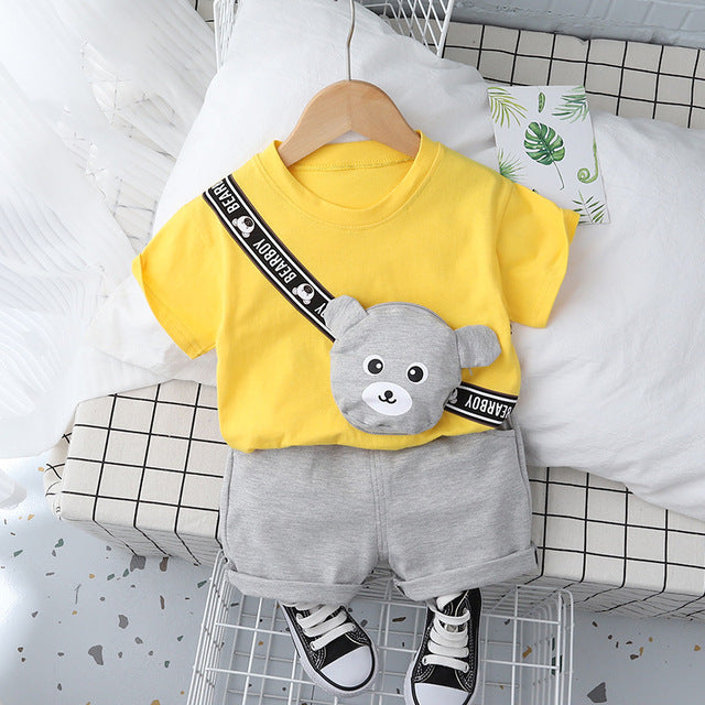 Acting Cute T-Shirt with Cartoon Koala Bag + Shorts
