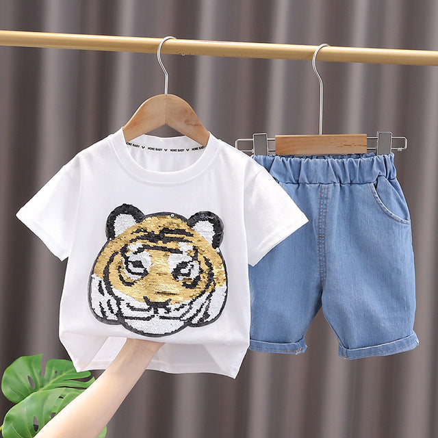 Cool Cartoon Animal T-Shirt + Denim Shorts