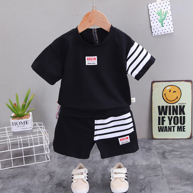 Striped Style Cool T-Shirt + Shorts