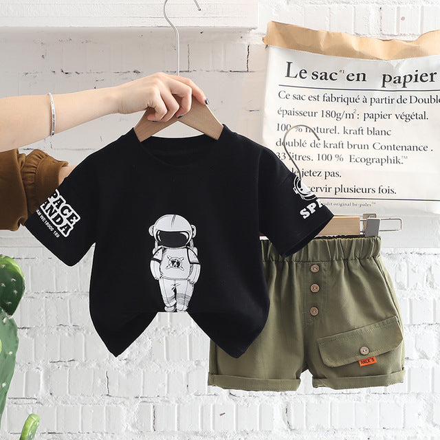 Imaginative Astronaut T-shirt+ Shorts