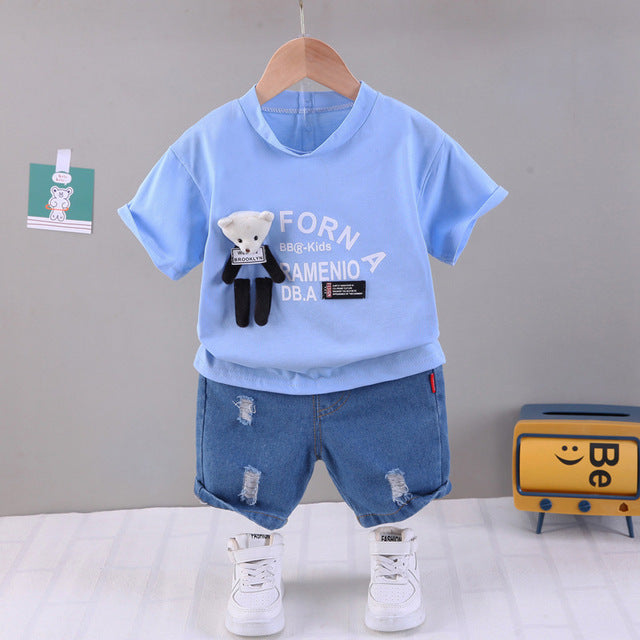Clever Letter Print with Doll T-Shirt + Ripped Jeans